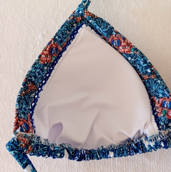 VENUS Enchantress Bikini Set, size 4 - Picture 10 of 15